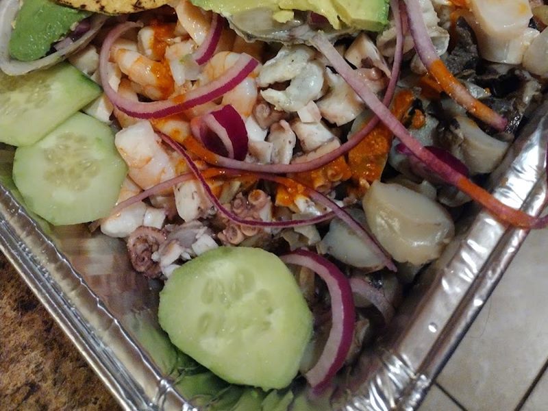 Mariscos Vuelve A La Vida Restaurant food